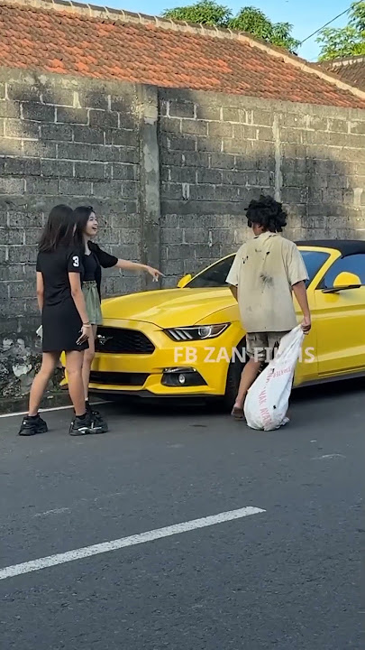 2 CEWEK INI MENGHINA GEMBEL , UJUNGNYA MALU SENDIRI #prank #feedshorts #automobile #hiburansegar