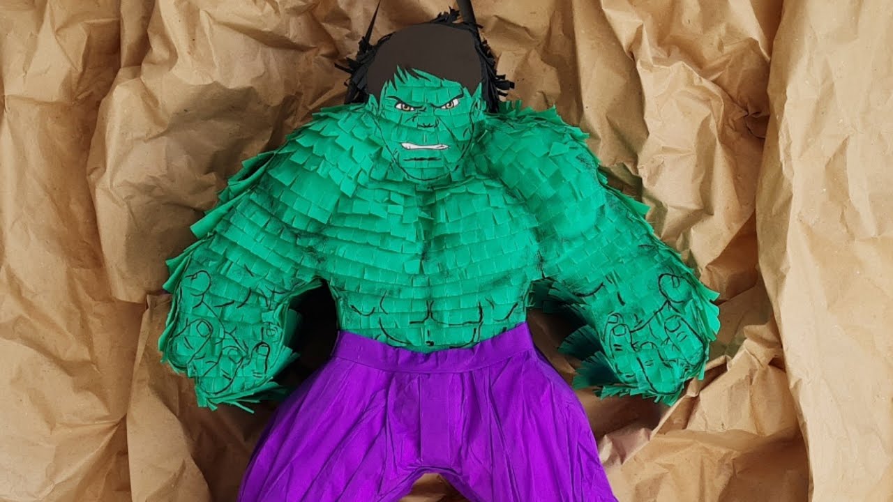 PIÑATA de HULK en ALTO RELIEVE