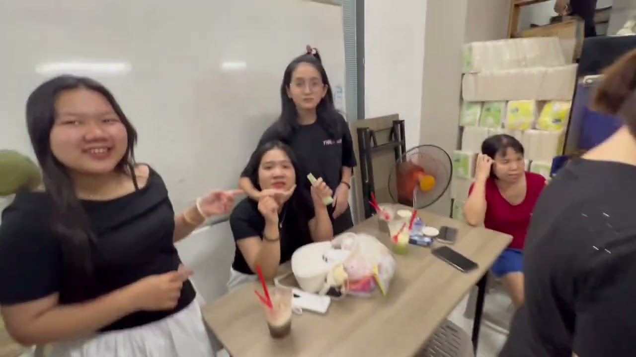 Hái lộc đầu năm 2026, Mùng 7 Tết Bính Ngọ.