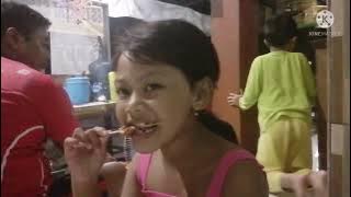 Malem minggu  cukup Dirumah bakar sate sama keluarga......