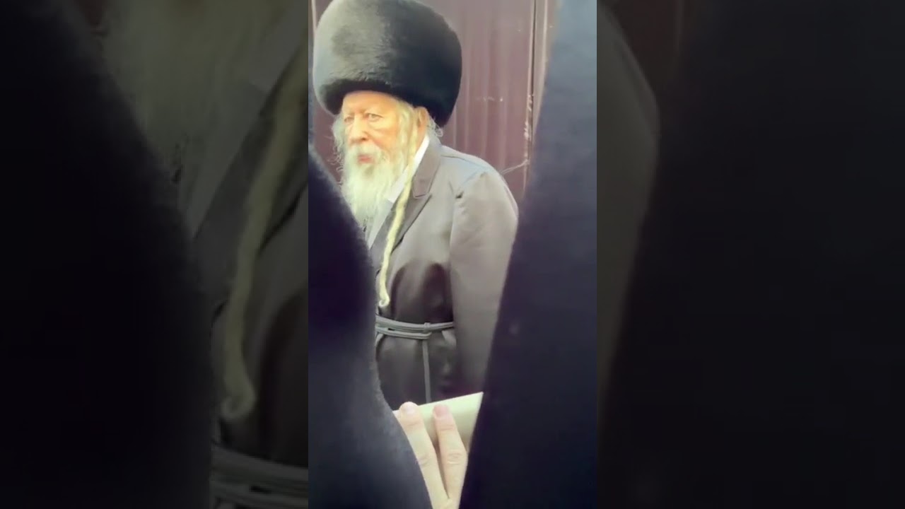 Gerer Rebbe Walking To His Grandson's Chupa 7 kislev 5786