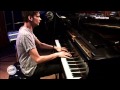 Capture de la vidéo Jon Hopkins Performing "Abandon Window/Nightfall/Autumn Hill" Live On Kcrw