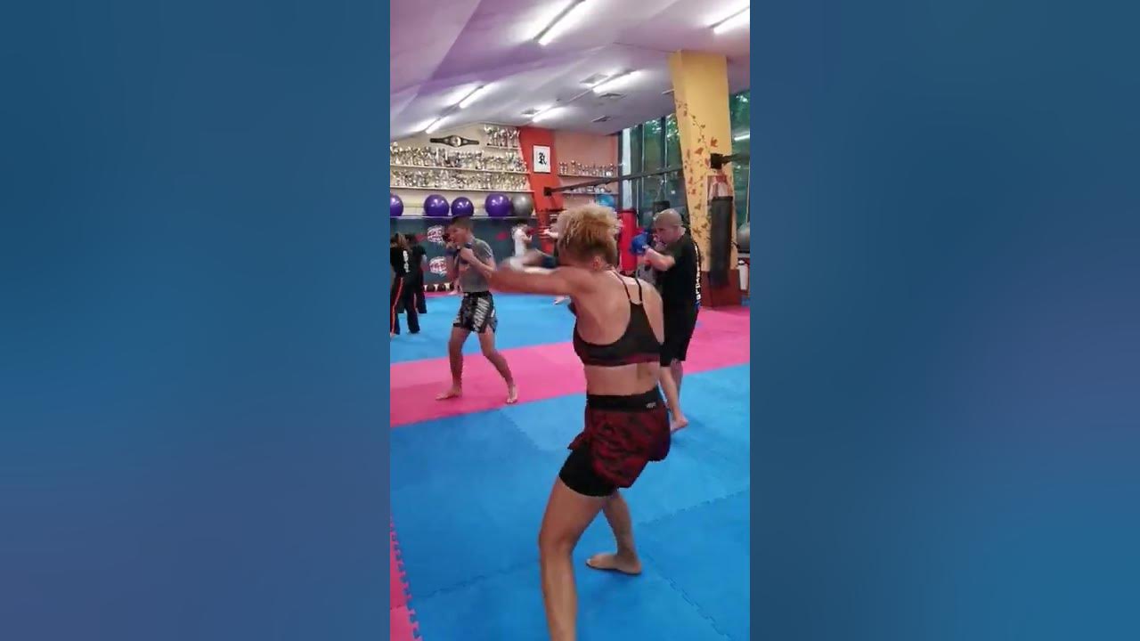 Екатерина Думброва КИК бокс