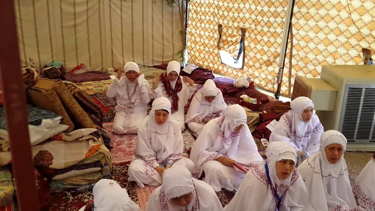 Haji 2014 suasana dalam tenda patuna di Arafah