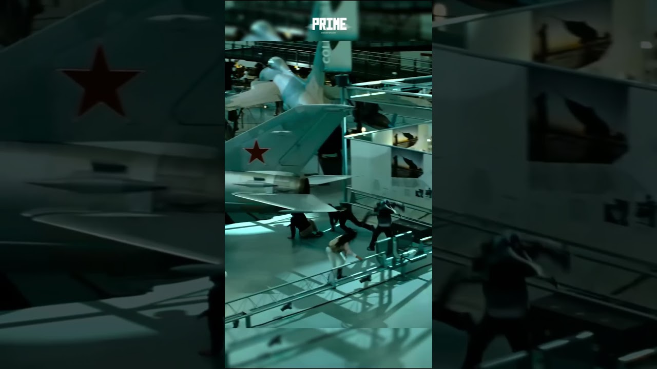 🔥 Jetfire Awakens in the Air Museum! | Transformers: Revenge of the Fallen ✈️⚡