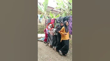 ngikutin joget viral tapi yang di lingkar merah bikin ngakak #shortvideo #lucu #jogetviral