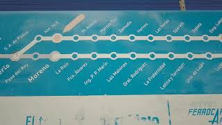 Estación Agustín Ferrari paso de una formación. FC Sarmiento. RP 40.