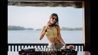 Dj Rihya (aka Zy) Melodic Techno Set on a Boathouse