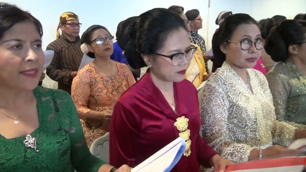 Koor Misa Inkulturasi Jawa - Gereja Santo Barnabas