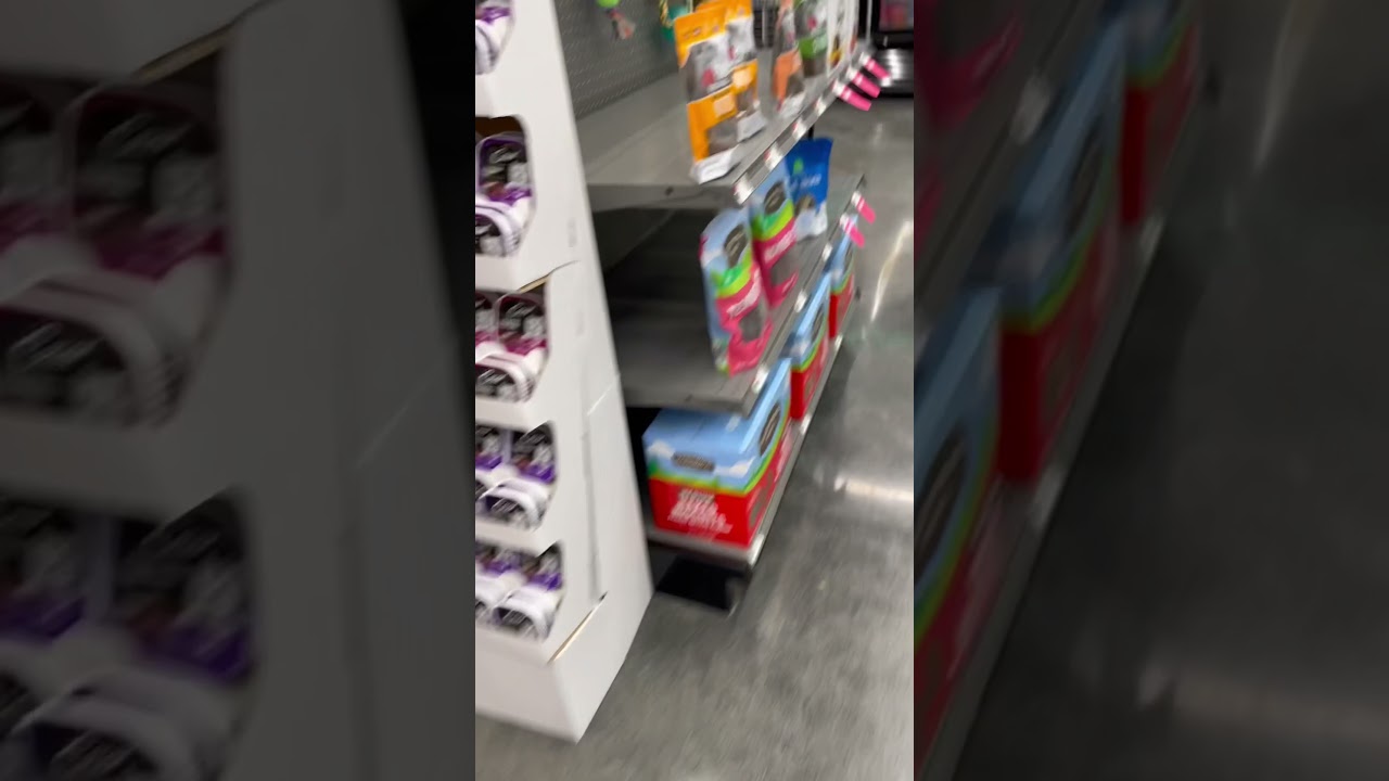 Shopping for pigeon supplies!!!!! 