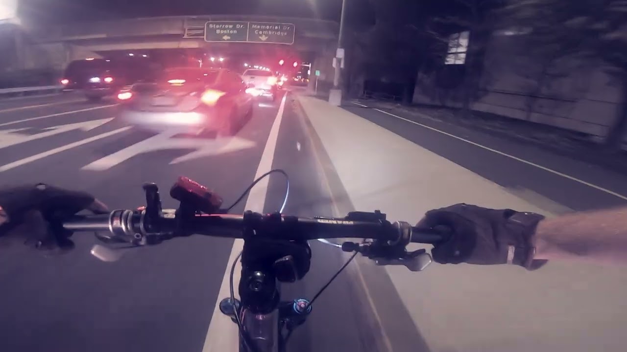 City night bike ride