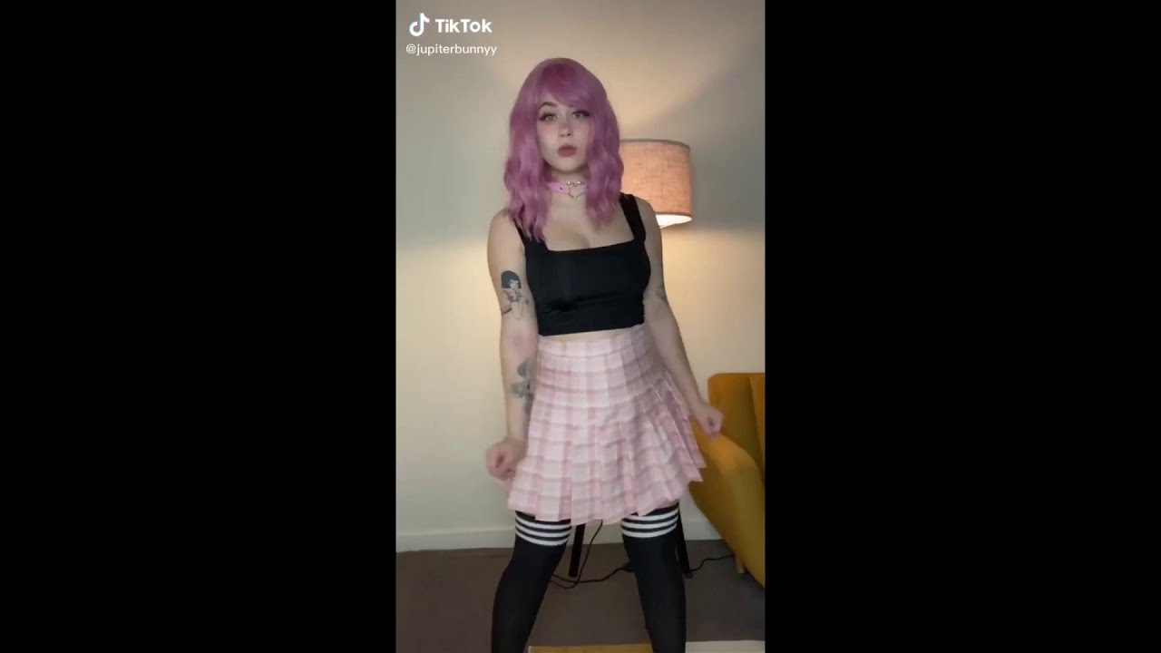 Lady Pizza Hug Tik Tok Dance Challenge YouTube