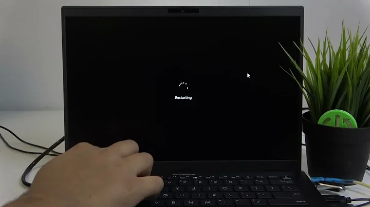 Asus ExpertBook: How to Boot from USB