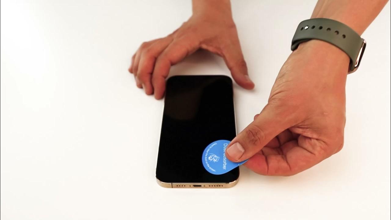 Quick guide to applying a screen protector (A). YouTube