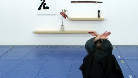Backwards breakfall, Ninjutsu, Ushiro Ukemi, basic - techniques for Akban wiki