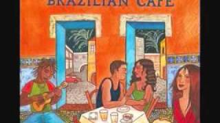 Vignette de la vidéo "Teresea Cristina & Grupo Semente - Para Nao Contrariar Voce (Putumayo Brazilian Cafe)"