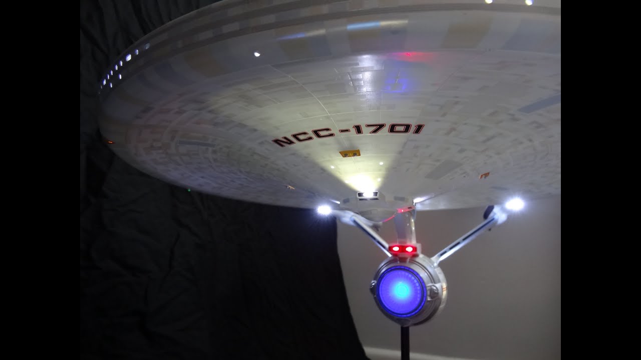 Polar Lights 1 350 STAR TREK USS ENTERPRISE NCC 1701 Refit Model Kit polar-lights-1-350-star-trek-uss-enterprise-ncc-1701-refit-model-kit