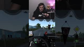 Niby Blisko A Jednak Daleko