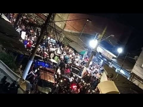 BAILE DA FAVELINHA EM CIDADE TIRADENTES ATÉ 8h DA MANHÃ