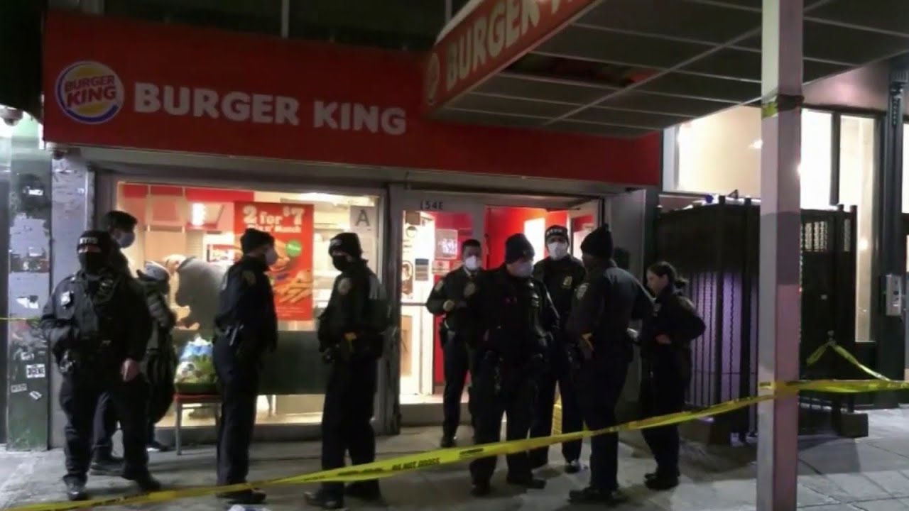 ⁣Teen Burger King Worker Shot Dead Behind Counter in Harlem