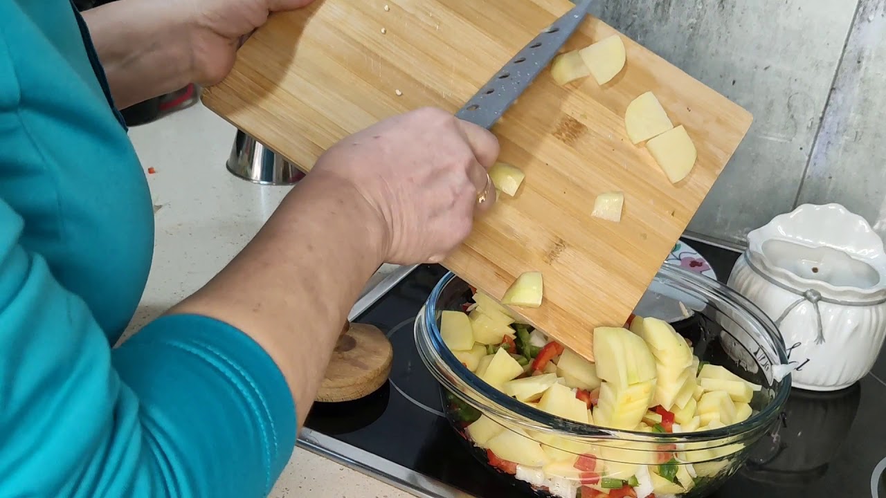 Tortilla de patatas en microondas y sartén.