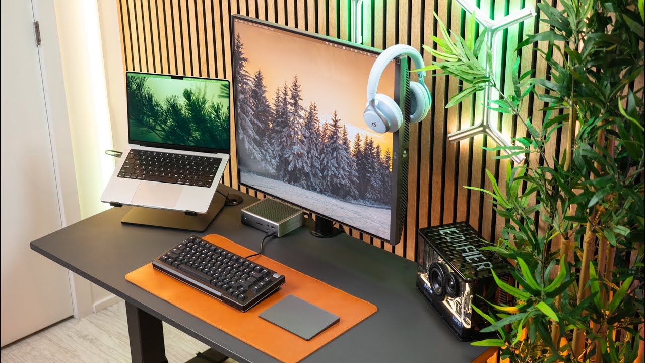 7 Must Have Desk Accessories For Gamers In 2023