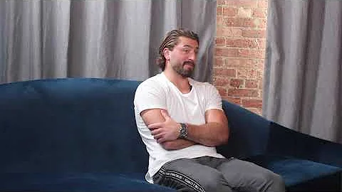 Pro hockey player Nick Ebert spills the tea on ex ...