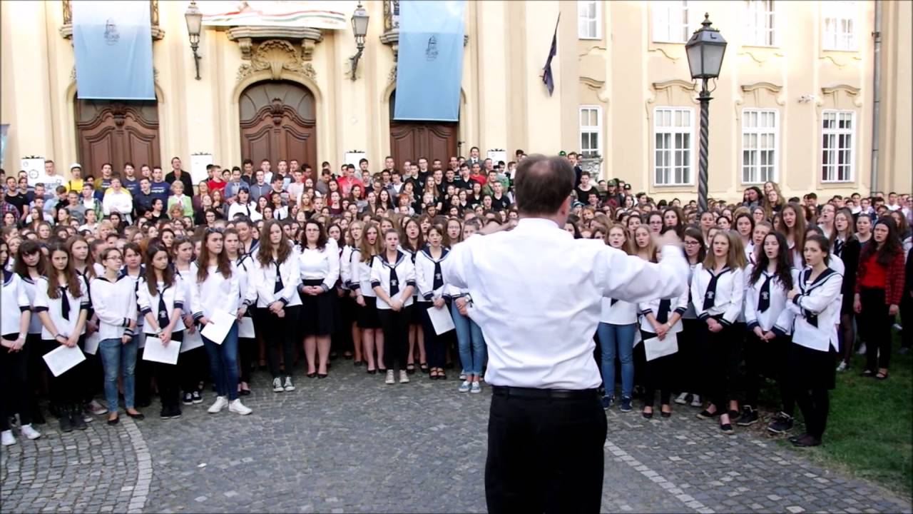 Helikoni Összkar - Kodály-Berzsenyi: A magyarokhoz