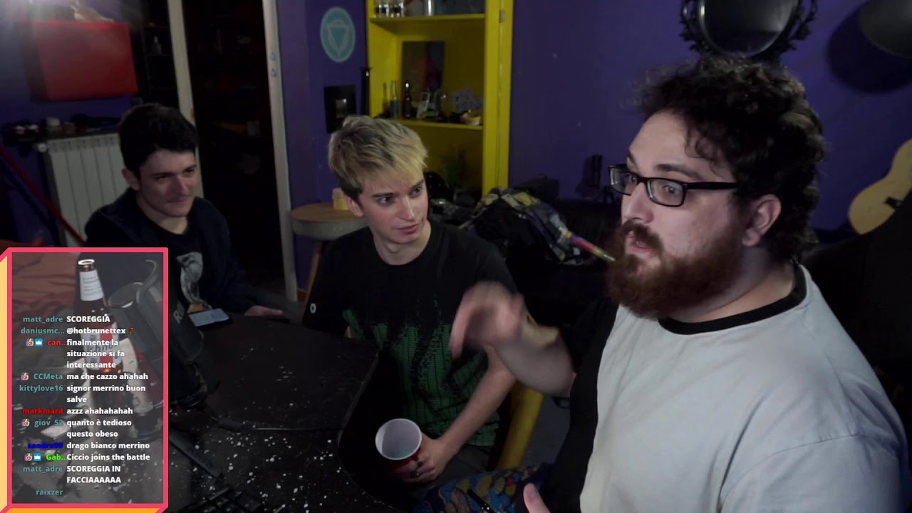 Sdrumox COSTRETTO DA MARCO  a PULIRE CASA *ban schiavismo*