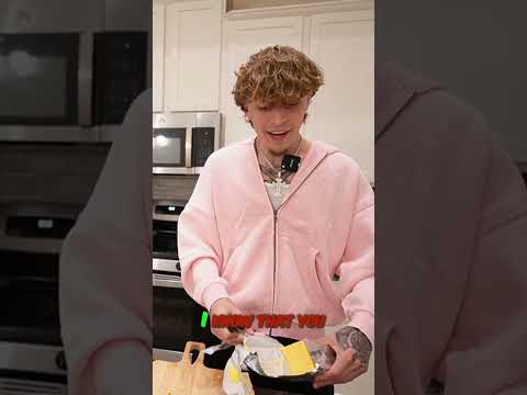 She Just Be Rage Baiting Shvfty Funny Shorts 