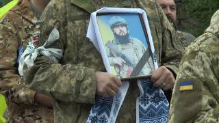 Вовковинецька громада попрощалась з Героєм Василем Кобилецьким. 6 травня 2025 року