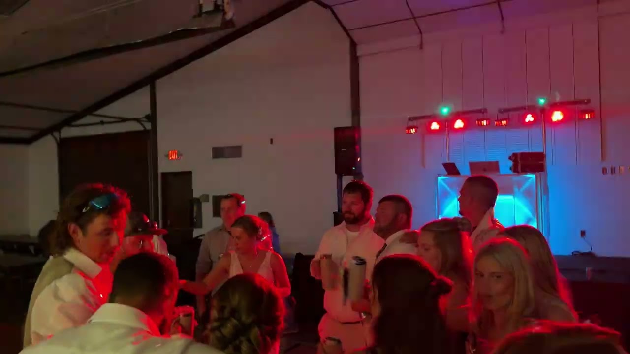 Hermiller-Hovest wedding reception