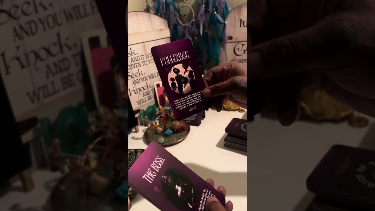 Твой дедушка был государственным чиновником, у него был для тебя план.