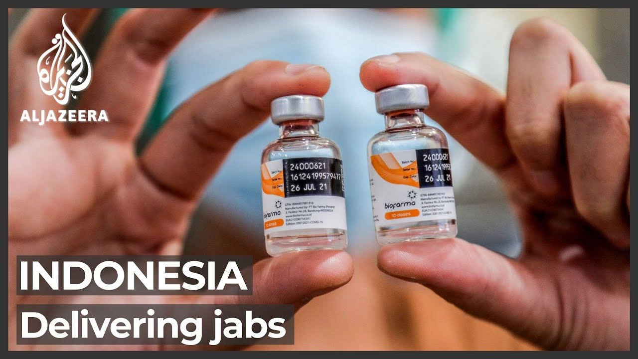 Indonesia ramps up vaccination drive to battle COVID