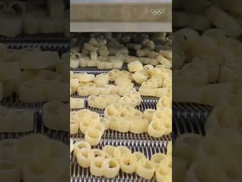 Celebrating #100DaysToGo to #MilanoCortina2026 with the first-ever Olympic-shaped pasta. 🇮🇹✨