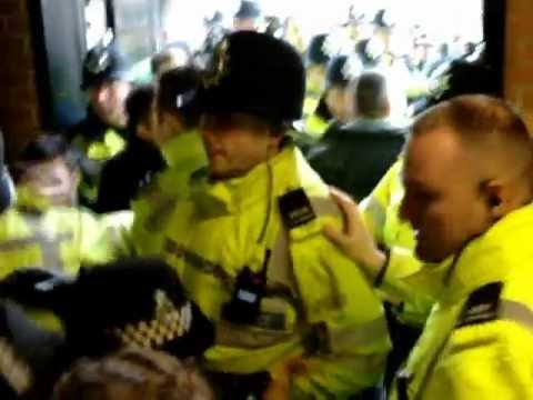 Good natured Wednesday fans suddenly get turned on by Nottinghamshire police.