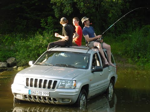 Video: Wie viel kostet ein Getriebe für einen 2003er Jeep Liberty?