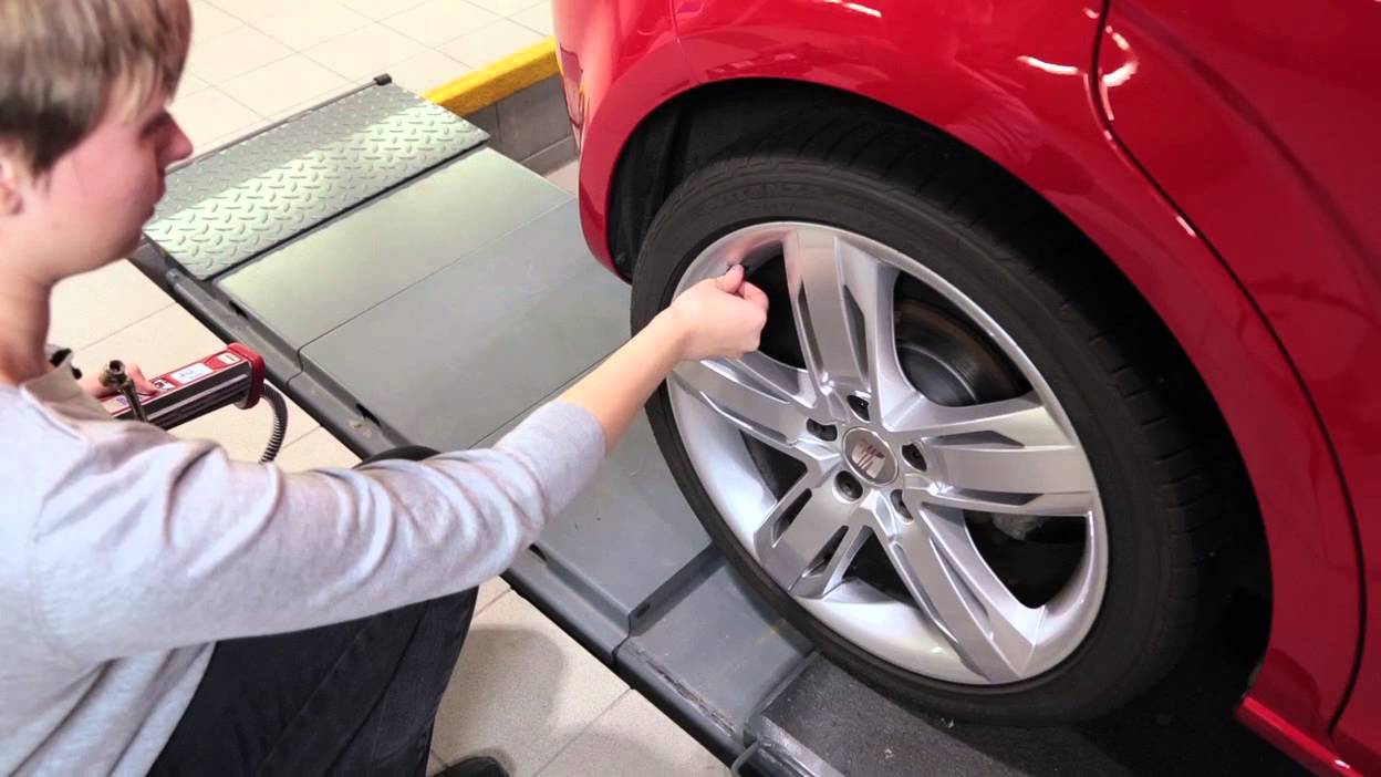 SEAT Tyre Pressure YouTube