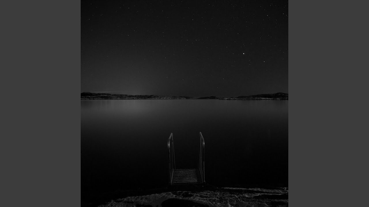 Red Rugs Of Infinite Grass (Titans Of Dahlia Hold You To The Sky - For Ian)