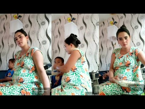 Bumil live sambil suapin anak makan
