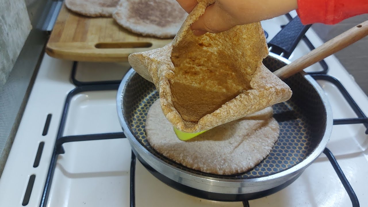 خبز الطاوة  المنفوخ /عجنت بالثرامه /#خبز #خبز_للدايت 