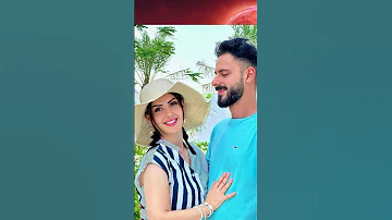 فضيحة عائلة عصام ونور تغير ملابسها امام الكاميرا 