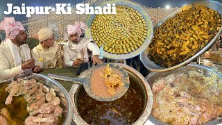 शादी में ऐसे बनता है खाना | Wedding Food | Indian Muslim Wedding Nonveg Food  #weddingfood