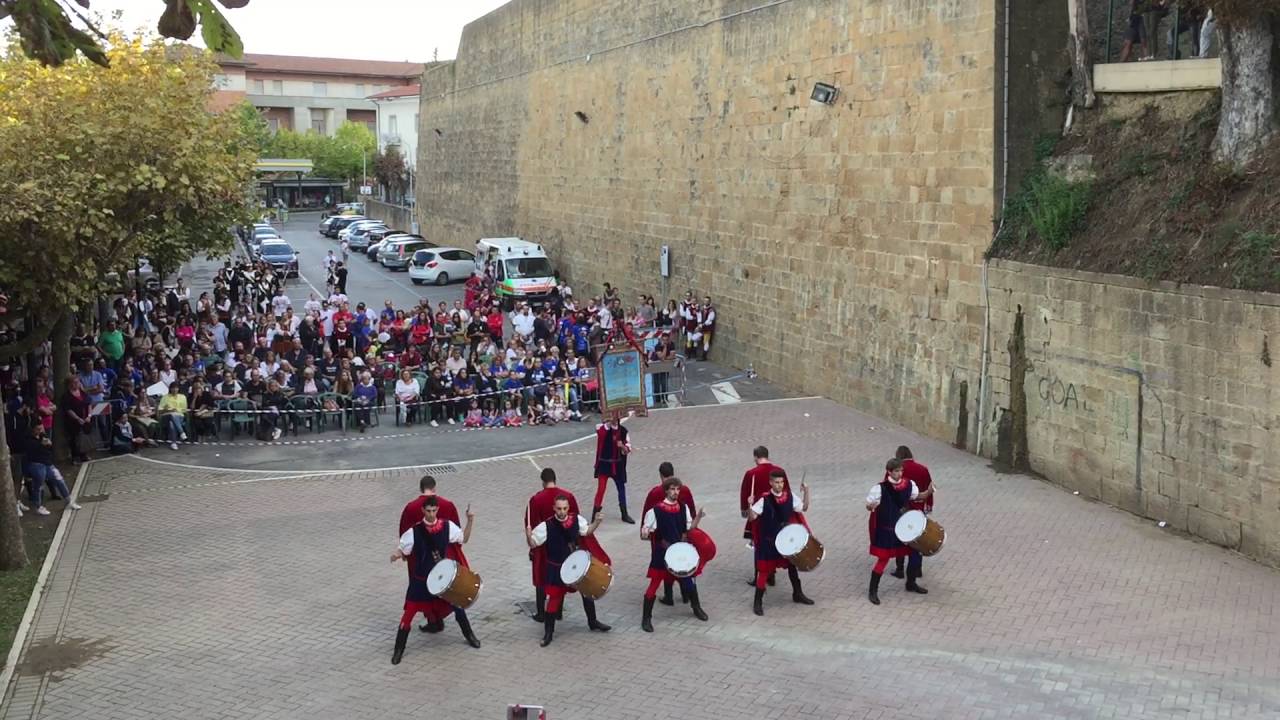 Assolo Musici - Città della Pieve - Medaglia d'oro - Parata Nazionale della Bandiera 2016
