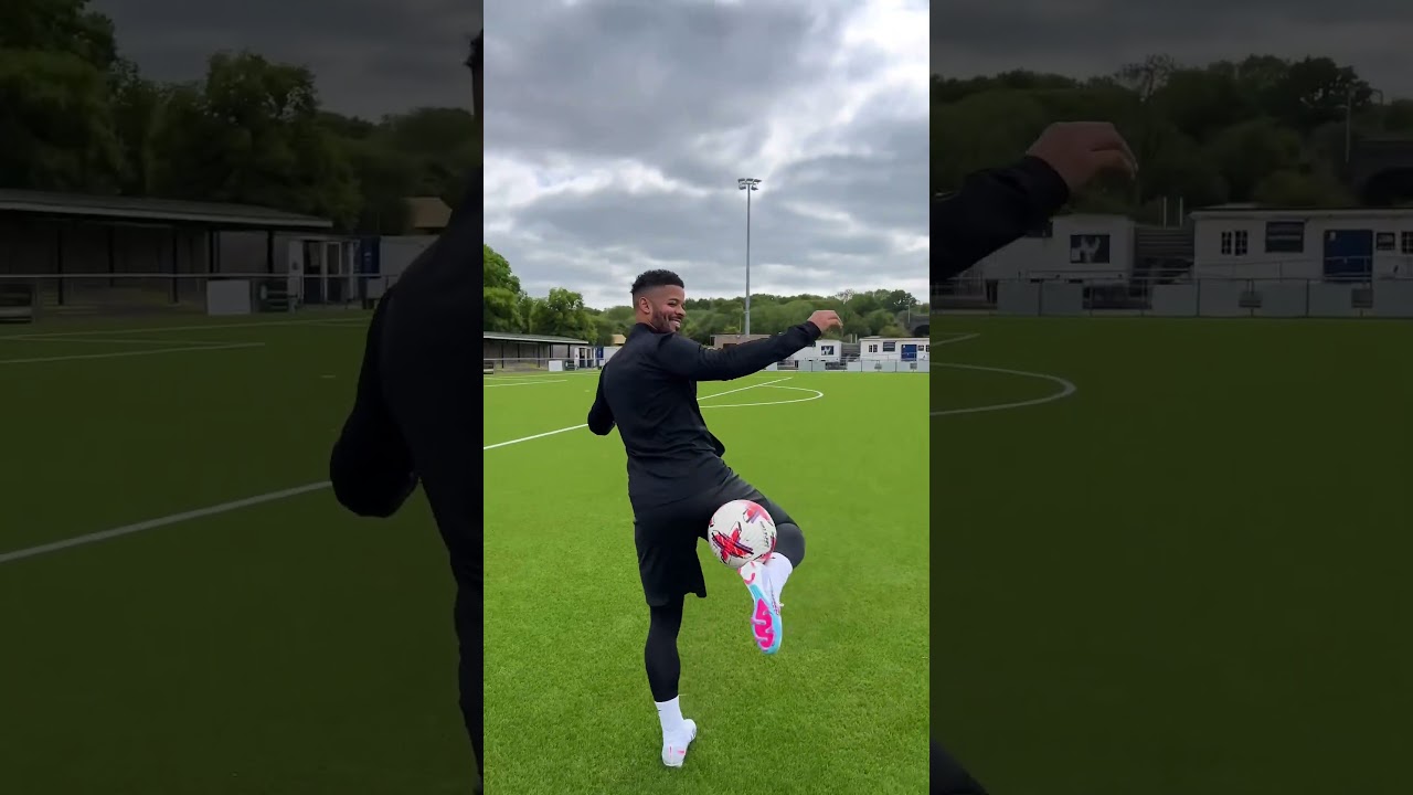 ⁣CRAZY MANNEQUIN FOOTBALL TOUCH 😳🔥