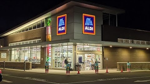 Living Disabled -  Solo trip to Aldi Grocery on Mobility Scooter accessibility review