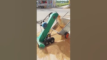 Self propelled grain scraper #goodtools #shorts #viralvideo