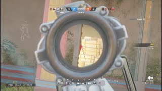 One taps &  Spawn traps | Rainbow Six Siege