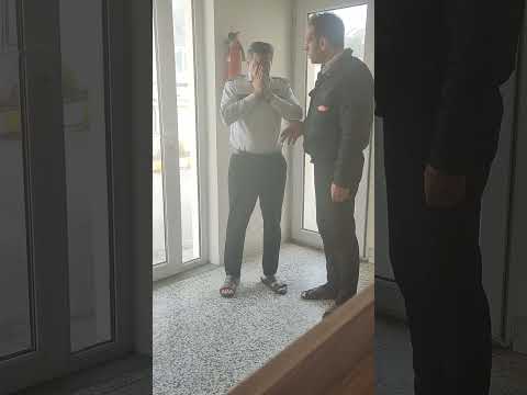 فریاد زدن و خالی کردن بغض