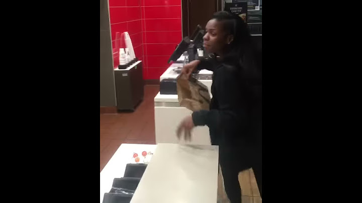 Coworker fight rude customer at Mcdonalds